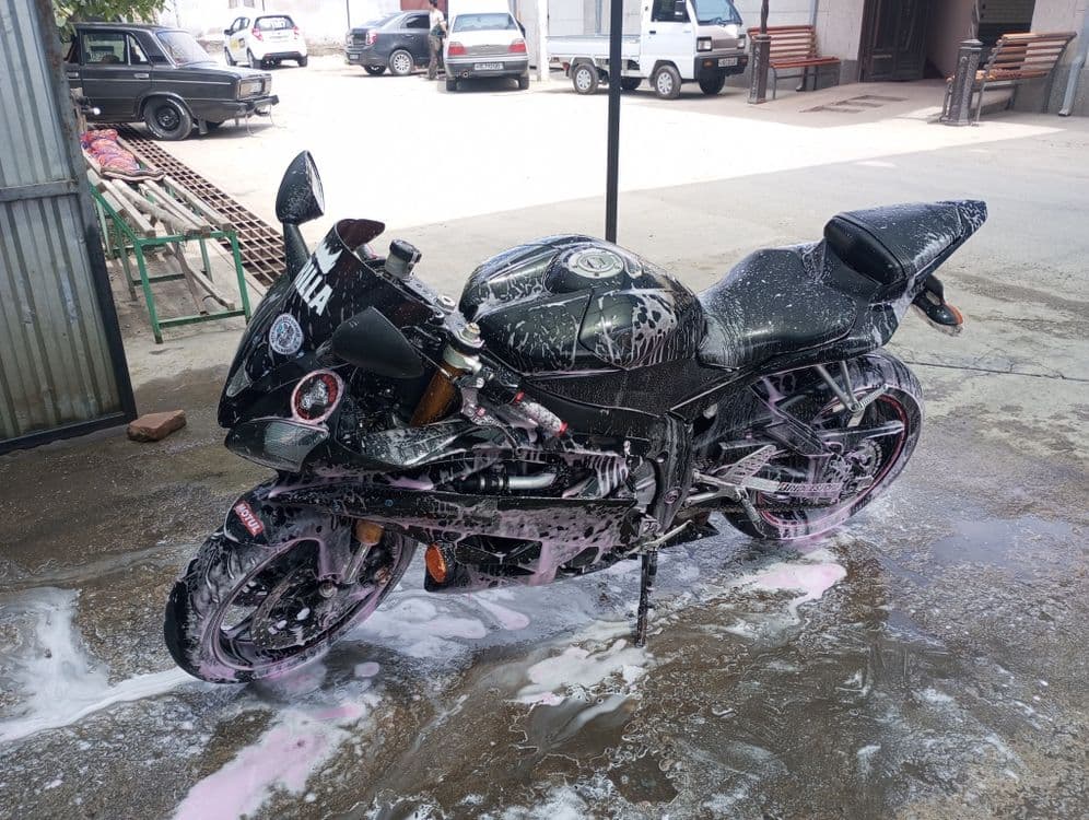 YAMAHA YZF R6 sotiladi — 1