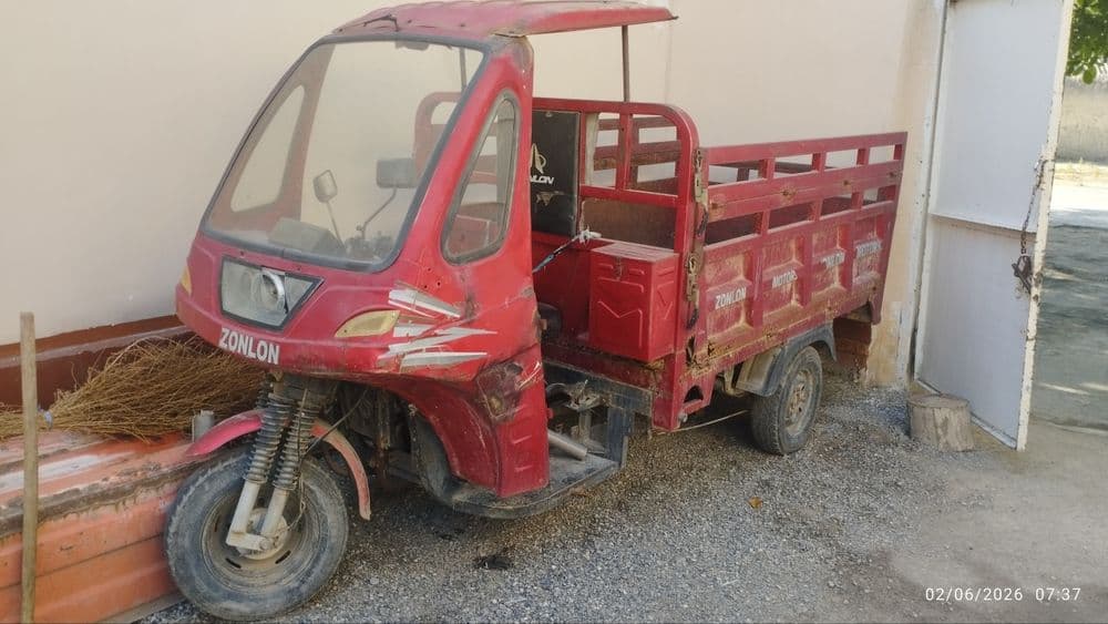 Zonlon murave yuk tashish uchun dakumenti bor — 1