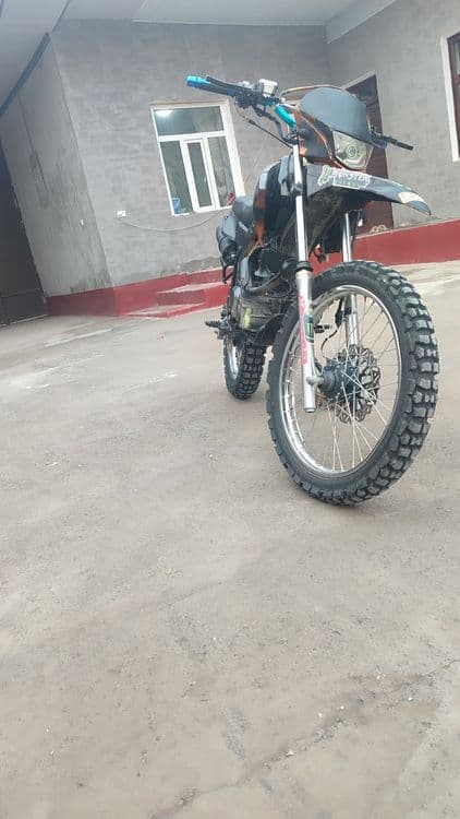Turi: Enduro mototsikli, Kavasaki — 8