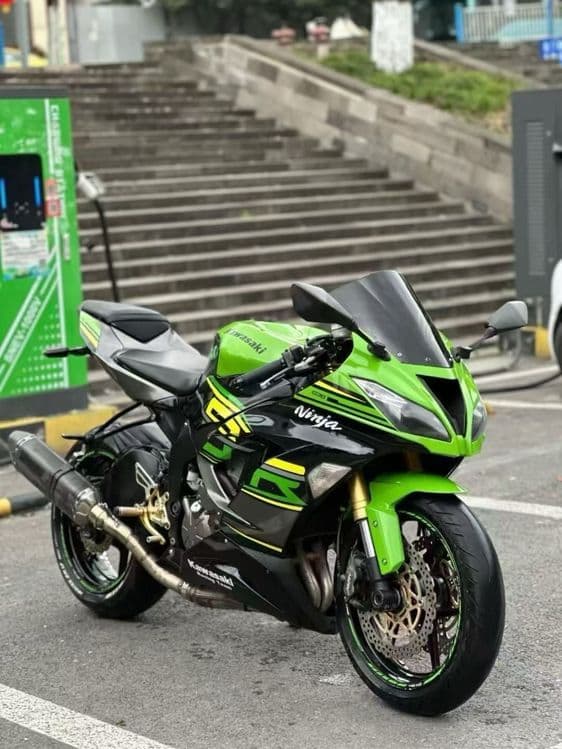 Kawasaki zx6r sotiladi — 3