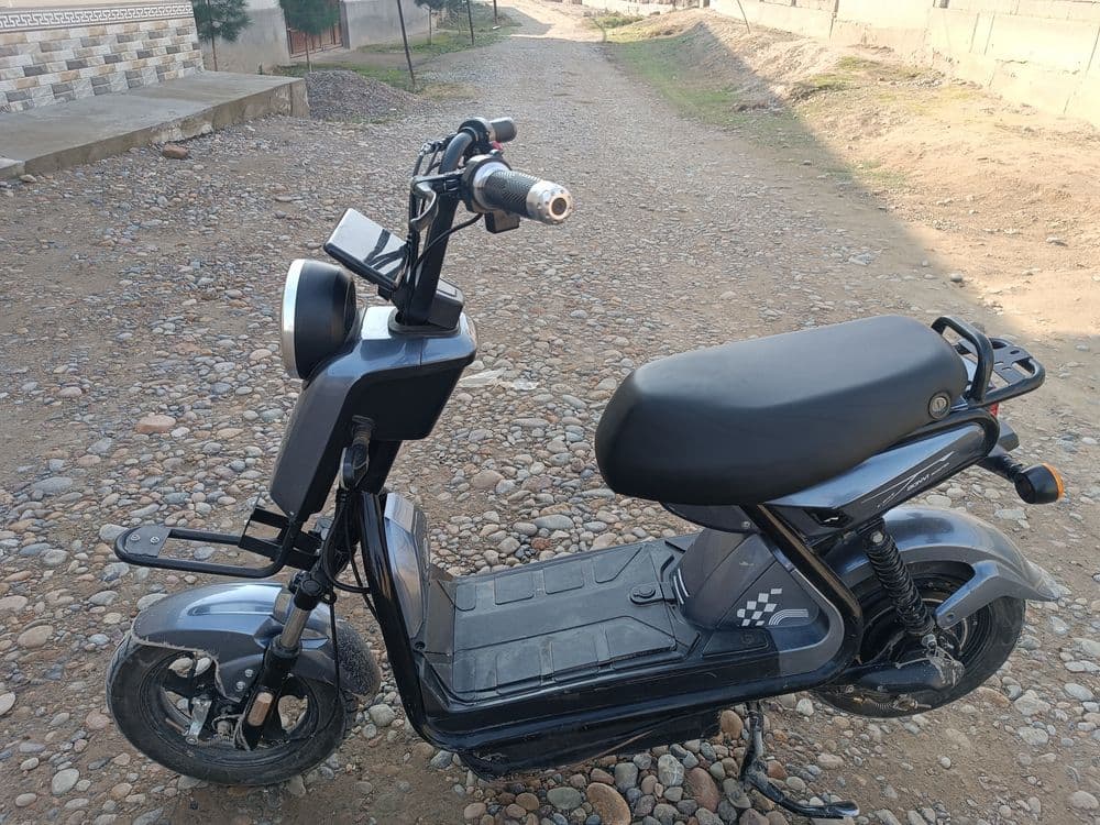 Skuter Bonvi ideal — 2