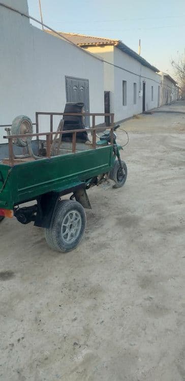 motosikl sotiladi — 1