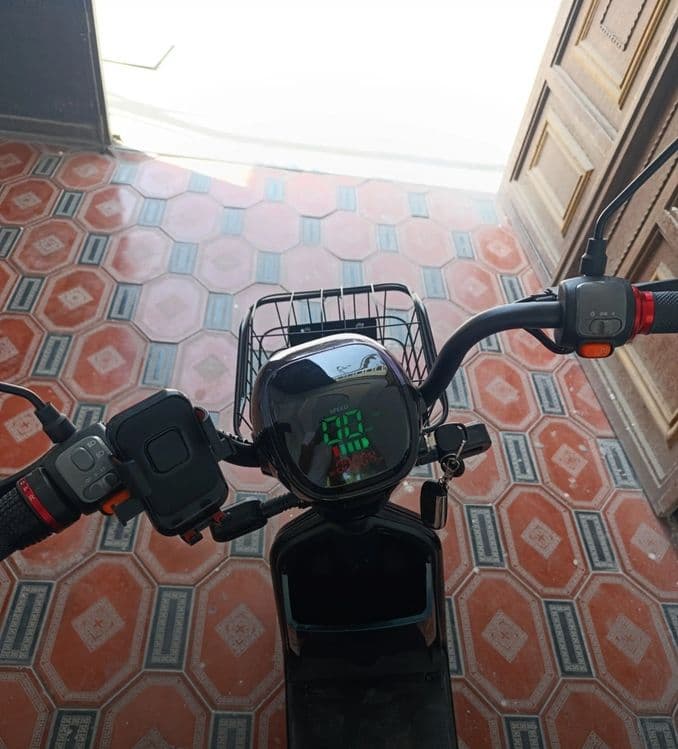 Bonvi 2210 Skuter Sotiladi — 2