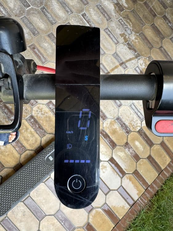 Srochna sotiladi MI Elektor samakat — 4