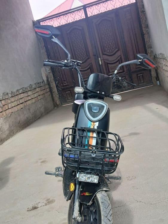 Mapet uskuter idial — 2