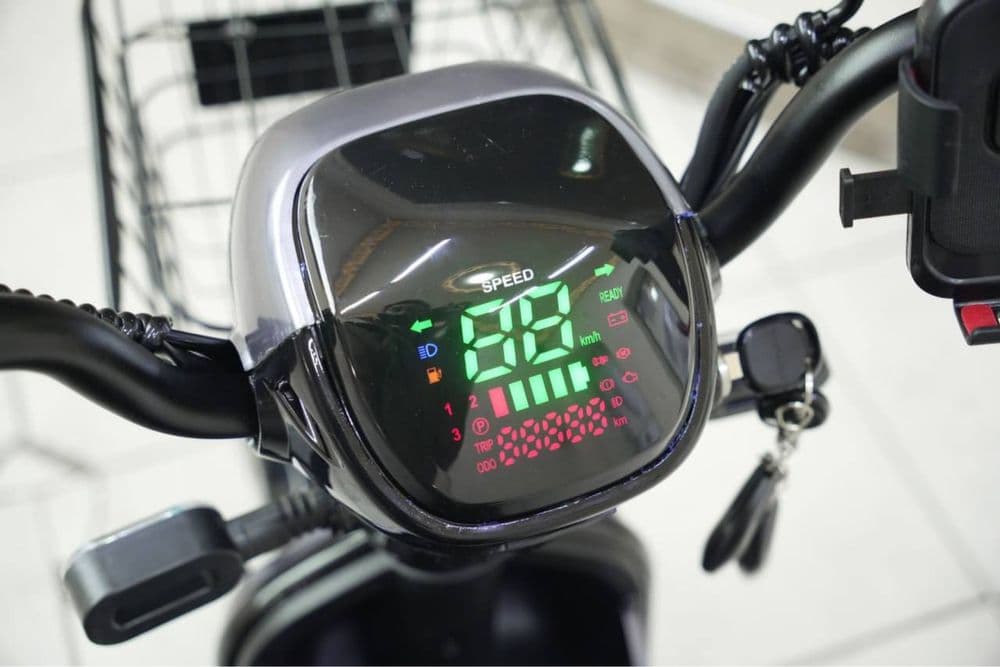 Yangi Arzon Qulay Elektro skuter. ~50km — 4