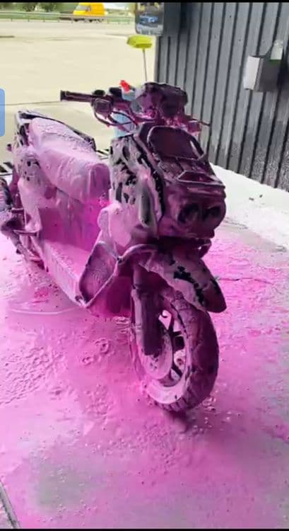 Srochni sotiladi Tank skuter 150 kubli mator moy yeyobdi oz oz — 2