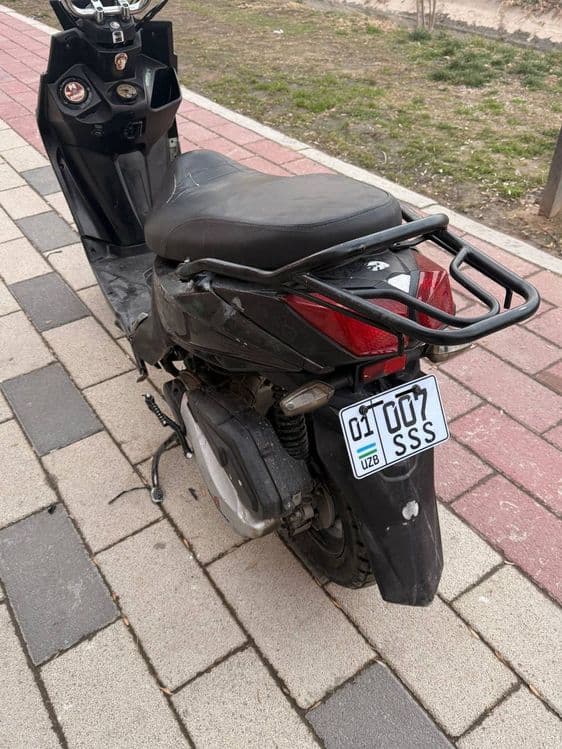 Skuter samuray srochna sotiladi — 2