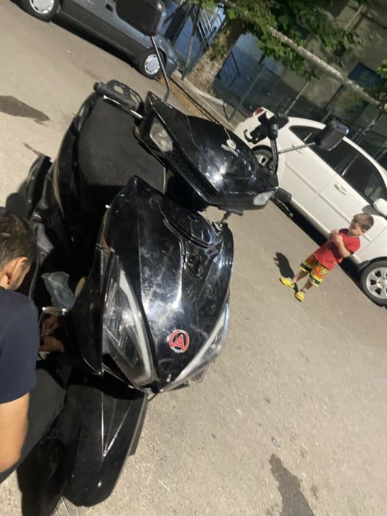 Sukuter mutag 150 kub — 1