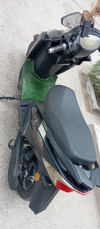 Srochniy sotiladi Elektro skuter — 2