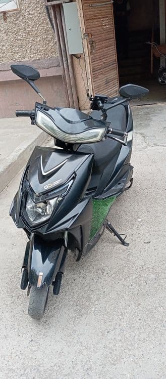 Srochniy sotiladi Elektro skuter — 3