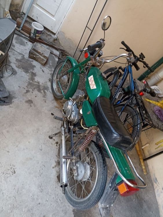 Moped moped  moped — 3