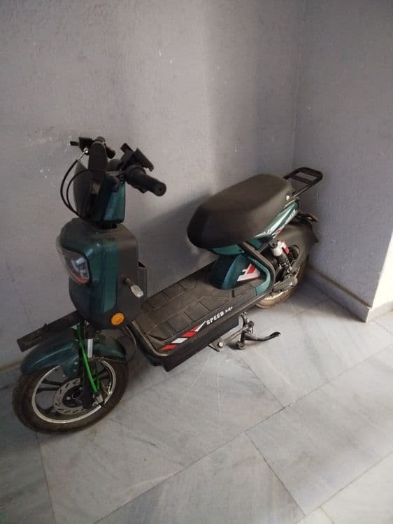 Skuter. Holati yangi — 4