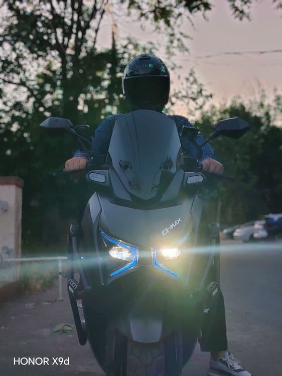 Skuter q max  8200 km probeg  sotiladi — 5