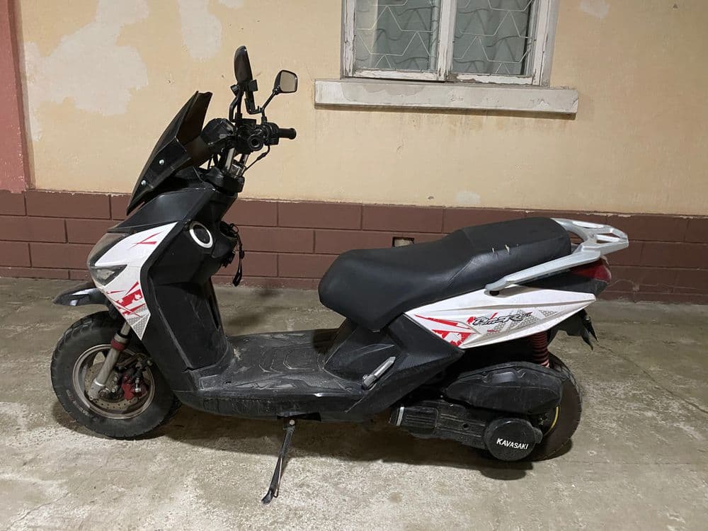 Skuter, Samuray Kawasaki — 2
