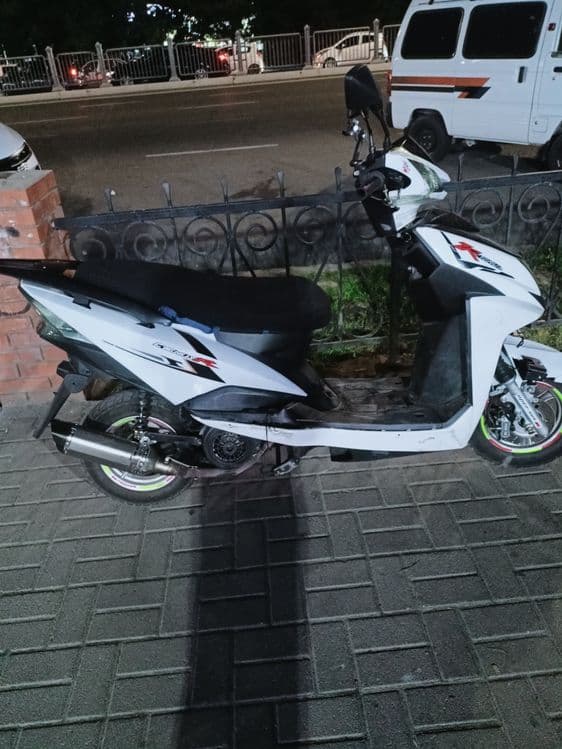 Skuter sotiladi 150 kuba mator yengi qilingan — 4