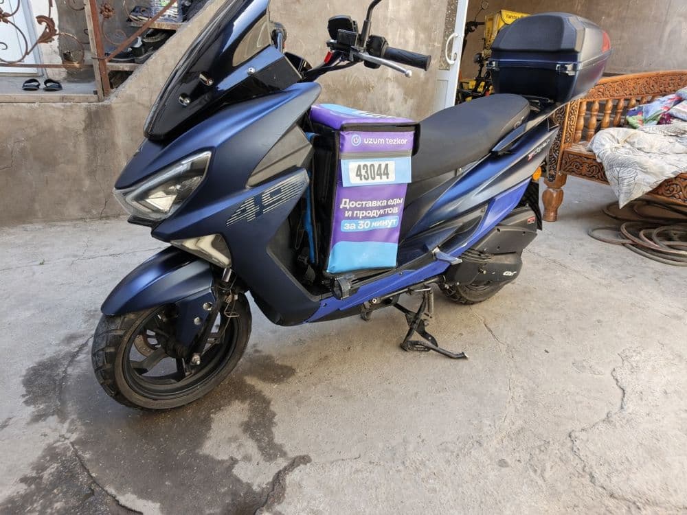 Tiger benzinli sukuter sotiladi . Gst mator holati ideal — 4