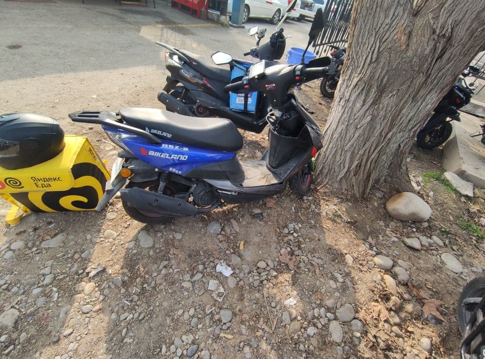 Baikend skuter 150 kubali 5 litr bak hajmi 100 km ga 2,5 - 3 litr yeyd — 2