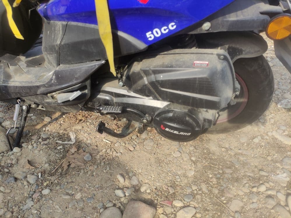 Baikend skuter 150 kubali 5 litr bak hajmi 100 km ga 2,5 - 3 litr yeyd — 6