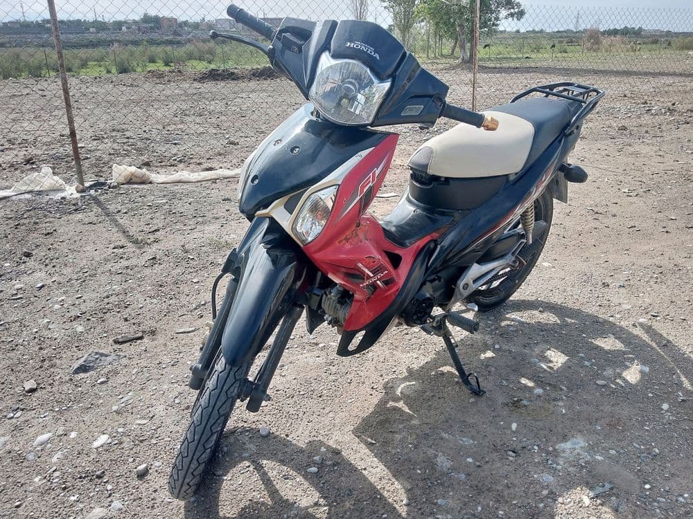 Продаётся оригинал honda doris очень шустрым опять — 5