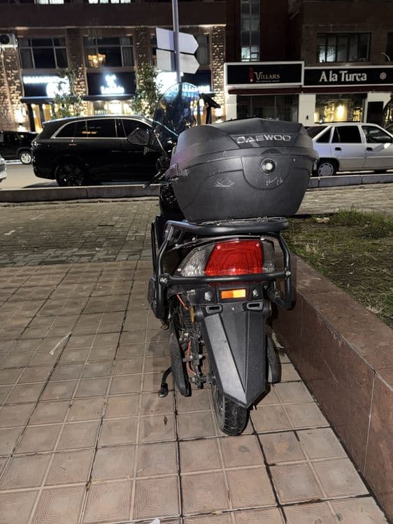 Скутер Lifan (LF) 50 / городской скутер — 6
