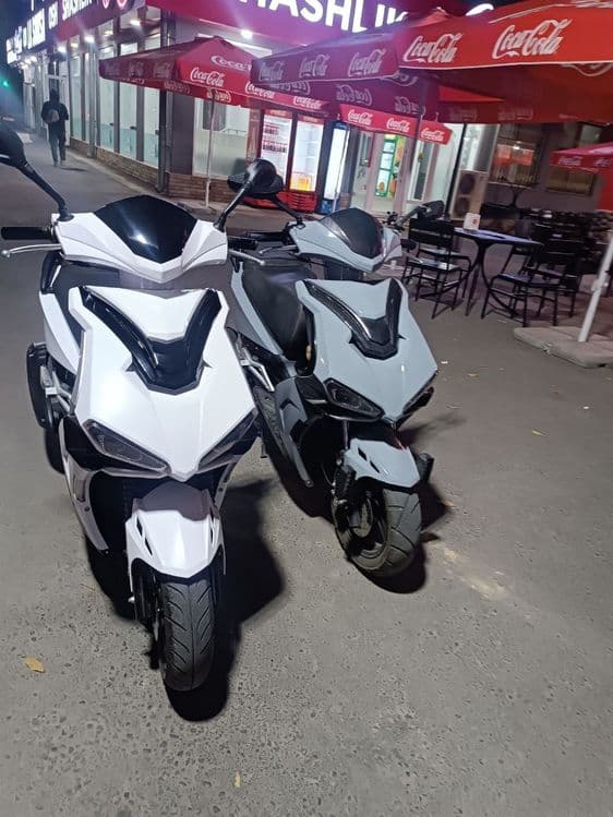 Skuter r2 italia — 3