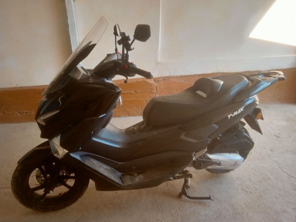 Skuter tmax 150 kub — 6