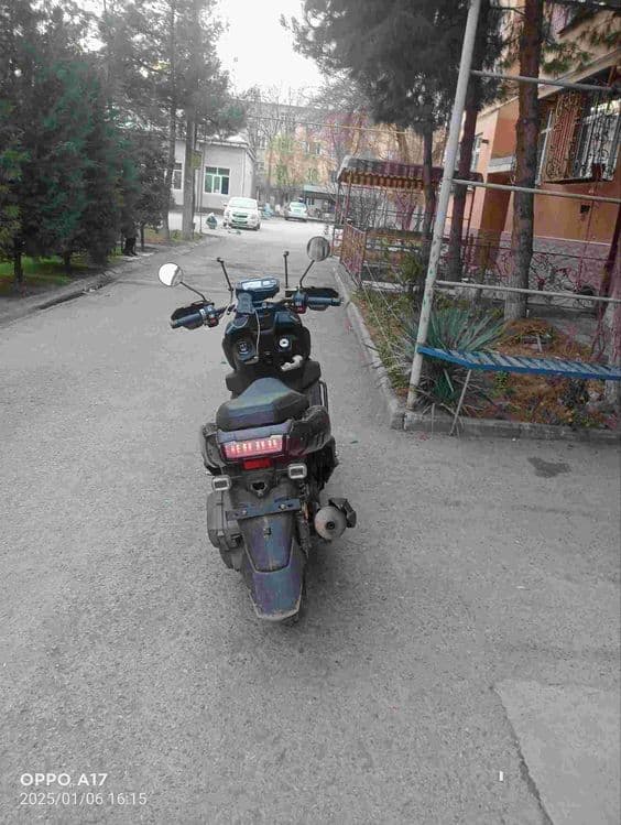 Skuter Tank sotiladi benzinda xolati yaxwi yuriwlari mowni — 2