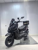Skuter bor. .