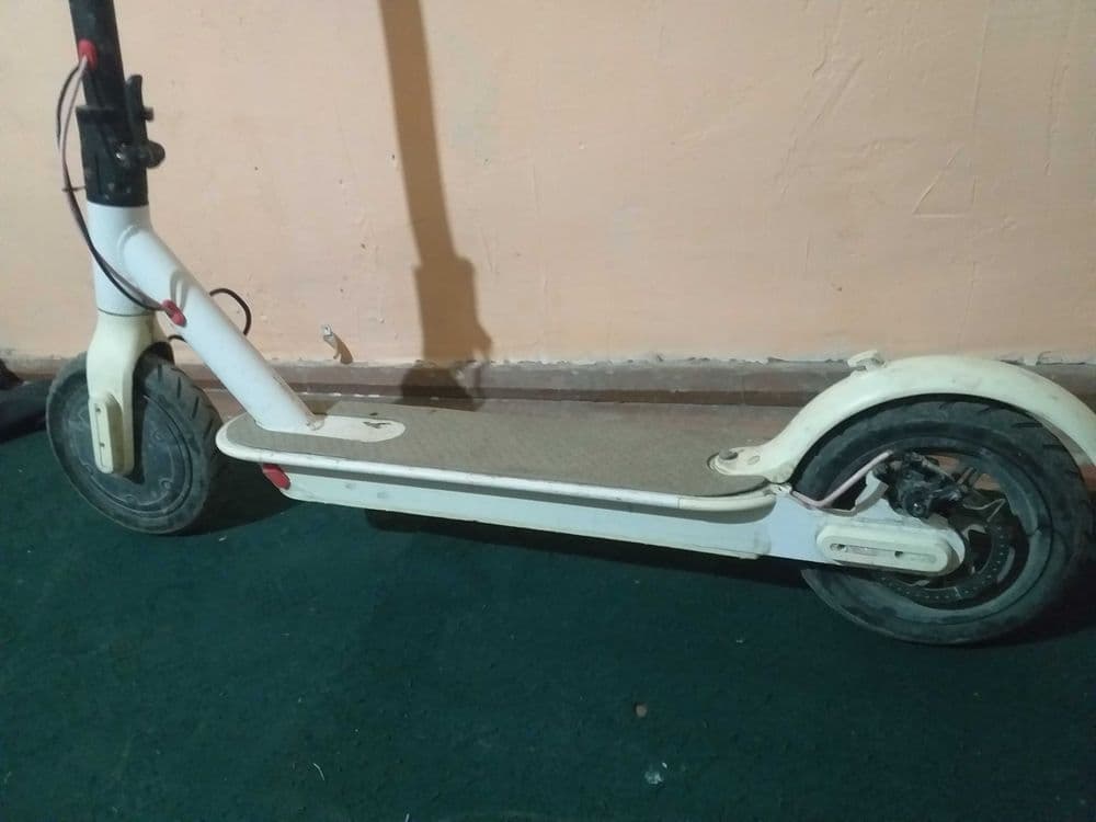 Samokat siaomi elektroni — 1