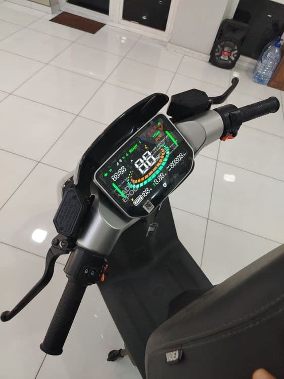 Skuter. Epoc Madeli kafolat bilan — 3