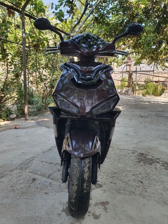 Skuter 150 kub sotiladi — 2