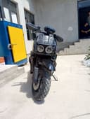 Tank pro benzin.
