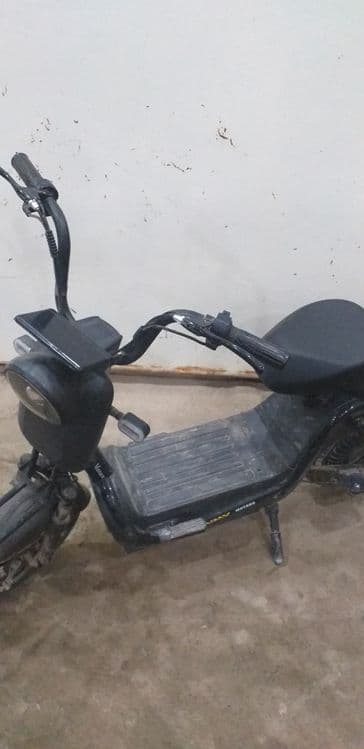 Elektr skuter yangi — 1