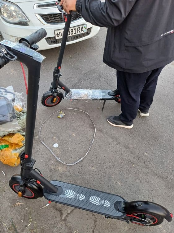 M365 elektro samokat — 2