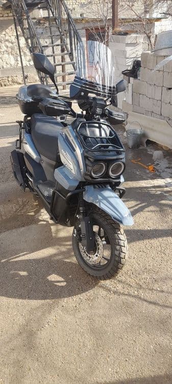 Танк про скутери сотилади — 1