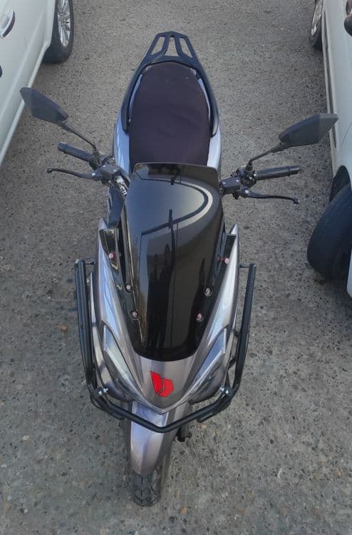 Tayger Skuter sotiladi 150kub
Prabeg 7000km
Xolati yaxshi yangi — 2