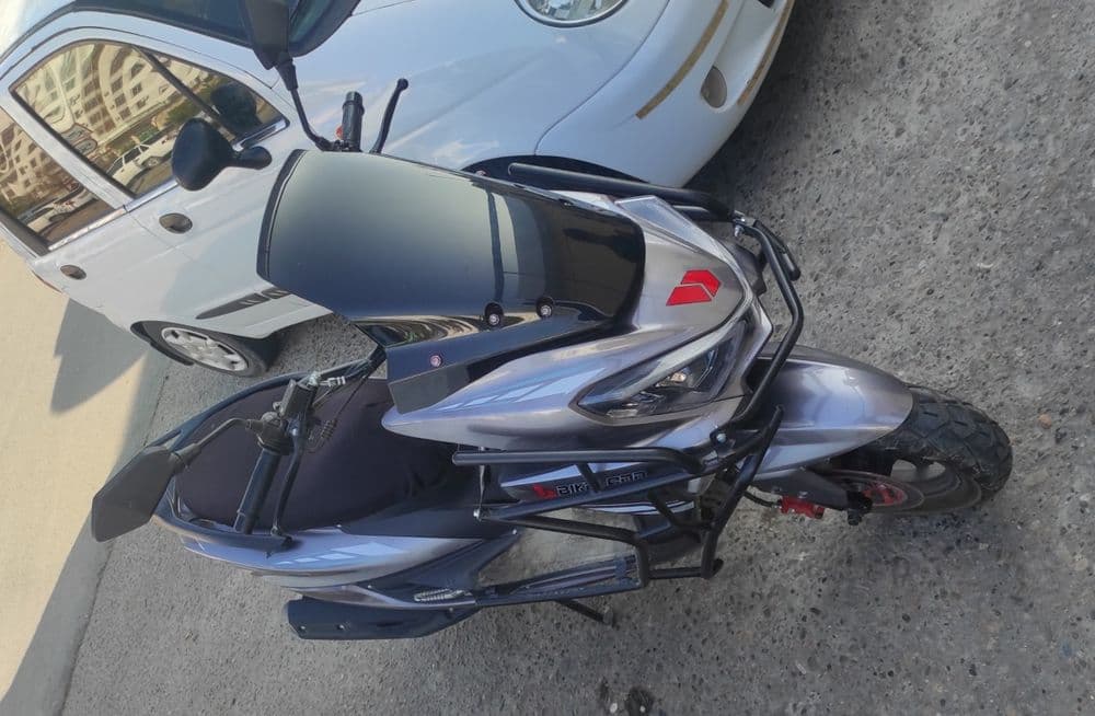 Tayger Skuter sotiladi 150kub
Prabeg 7000km
Xolati yaxshi yangi — 3