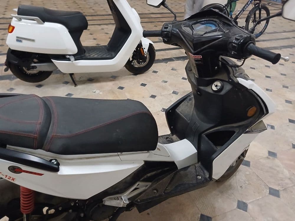 Skuter motoskil. — 5