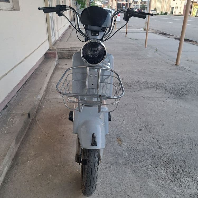 Skuter sotiladi elektro — 2