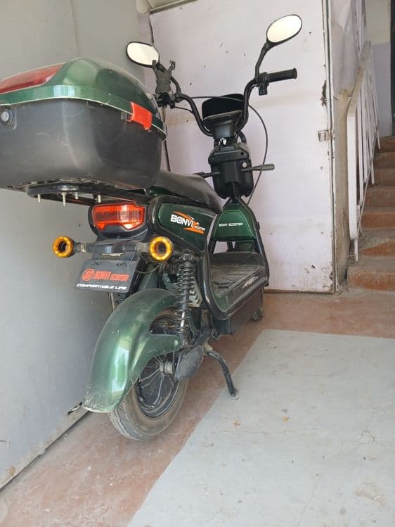 Skuter bonvi 5692 — 2
