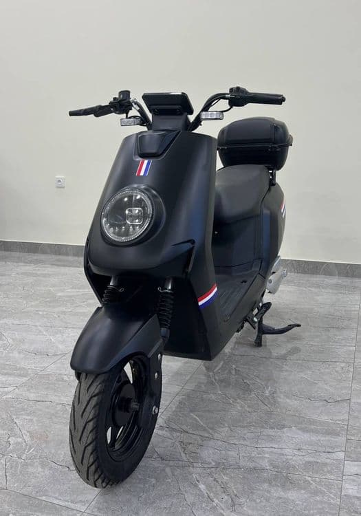 Elektr skuter Fransuzkiy — 1