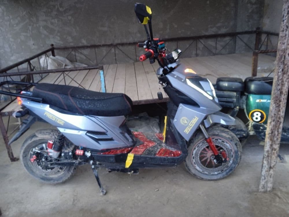 Cukutir Elektra mobil — 1
