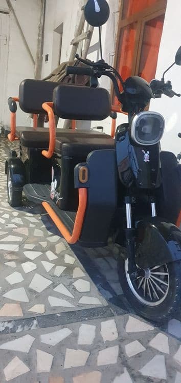 Elektro skuter xolati alo — 2