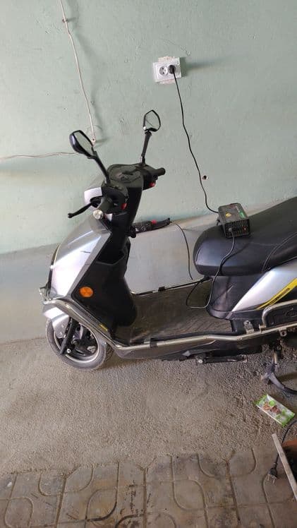 Skuter sotiladi holati zo'r — 2