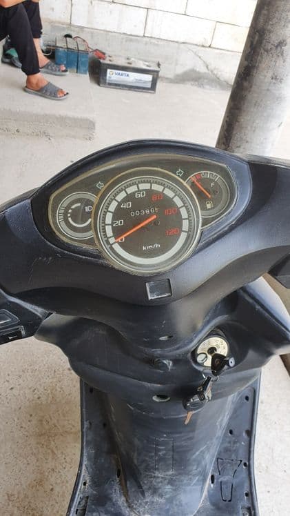 Sukuter sotiladi 150 kubalik — 3