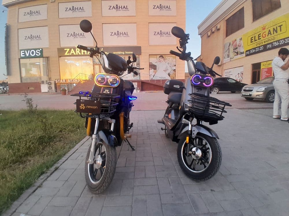 Holati yangi 2025 sotiladi kamchiligi yoq 1 zaryad bilan 80km yuradi — 4