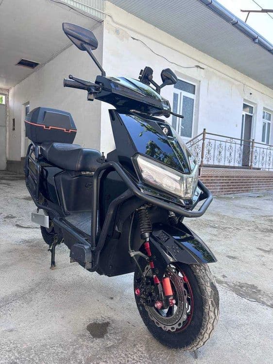 Skuter (scooter) sotiladi — 4
