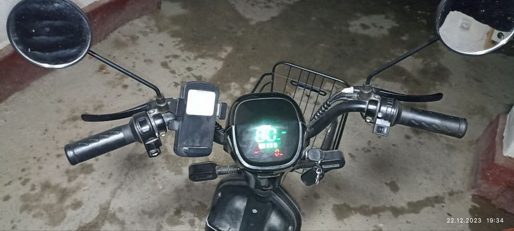 Elektro Skuter, Електроскутер — 4