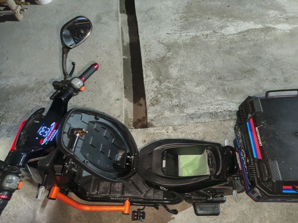 Bonvi elektro skuter — 4